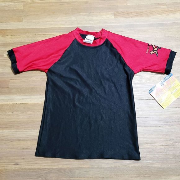 Radicool Skins Pullover Rash Guard NWT size 14 - Picture 1 of 4